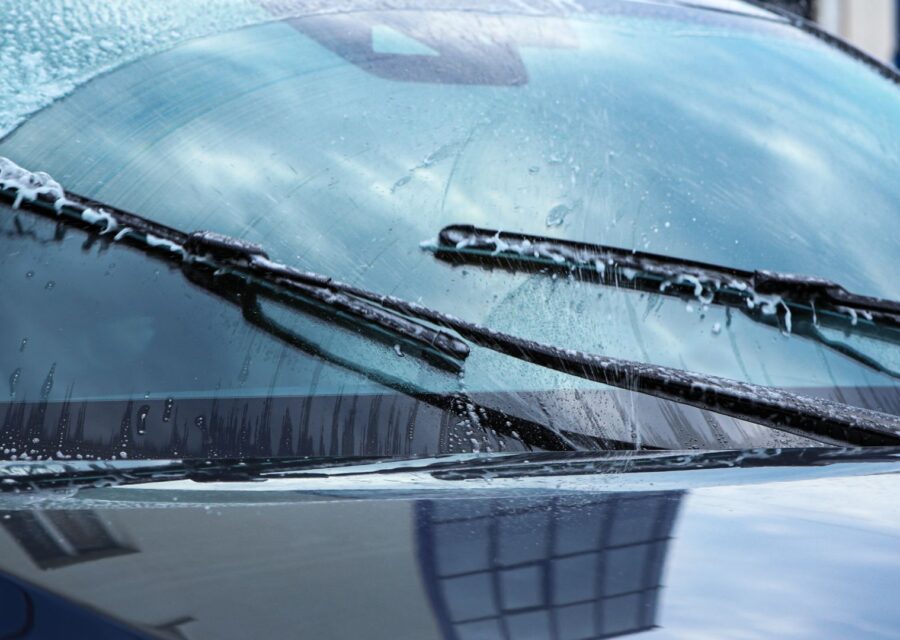 Cairan Wiper Mobil