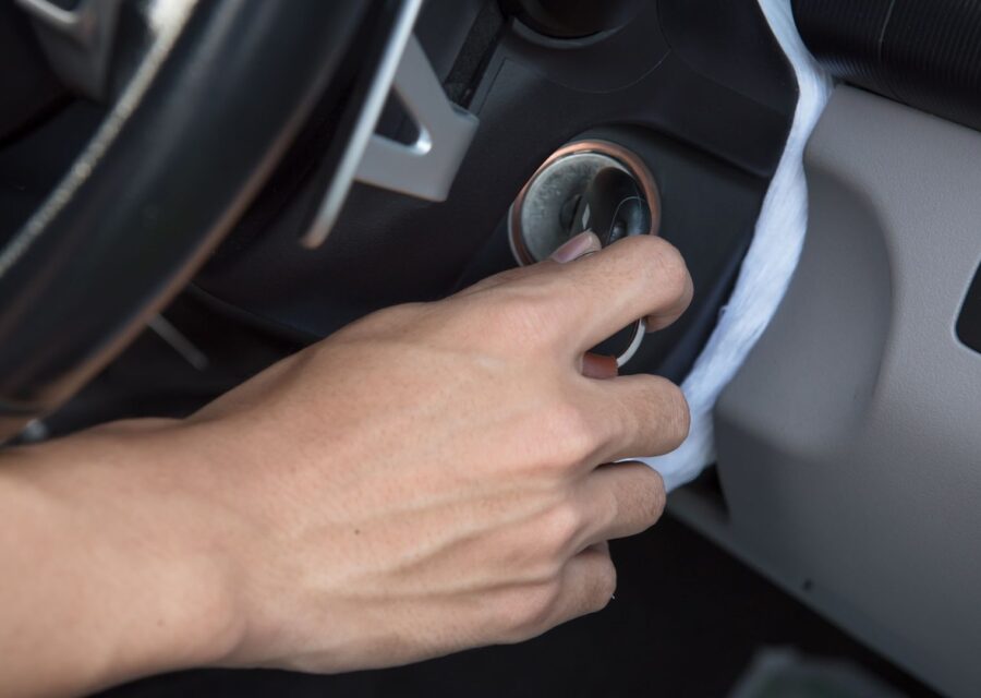 Mobil Tidak Bisa Distarter