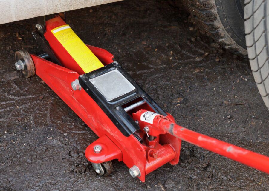 Dongkrak Hidrolik Mobil