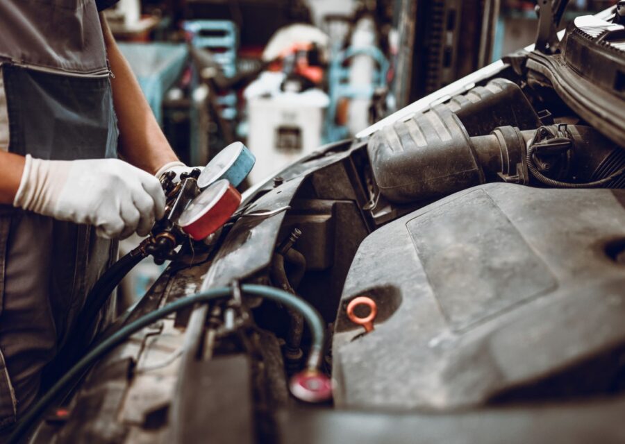 Freon AC Mobil