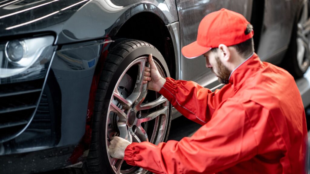 Servis Berkala Mobil Perlu Gak, Sih? Ini Jenis, Manfaat Dan Waktu