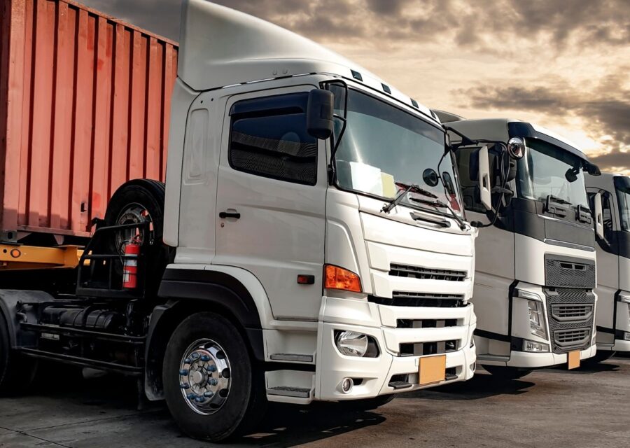 Jenis Truk kargo