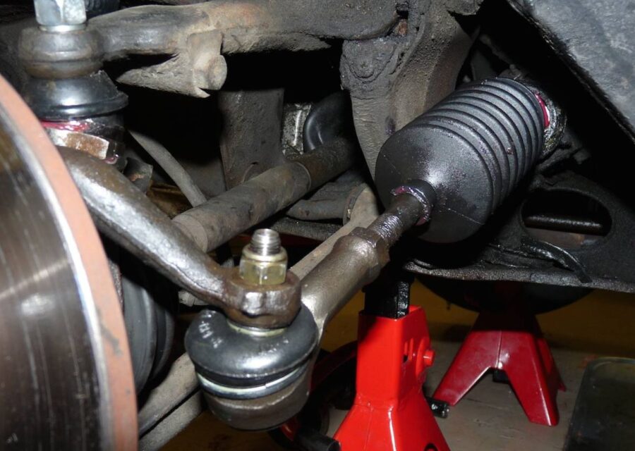 Ciri Tie Rod Rusak