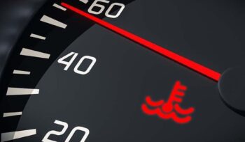 Temperatur Mobil Naik Setengah
