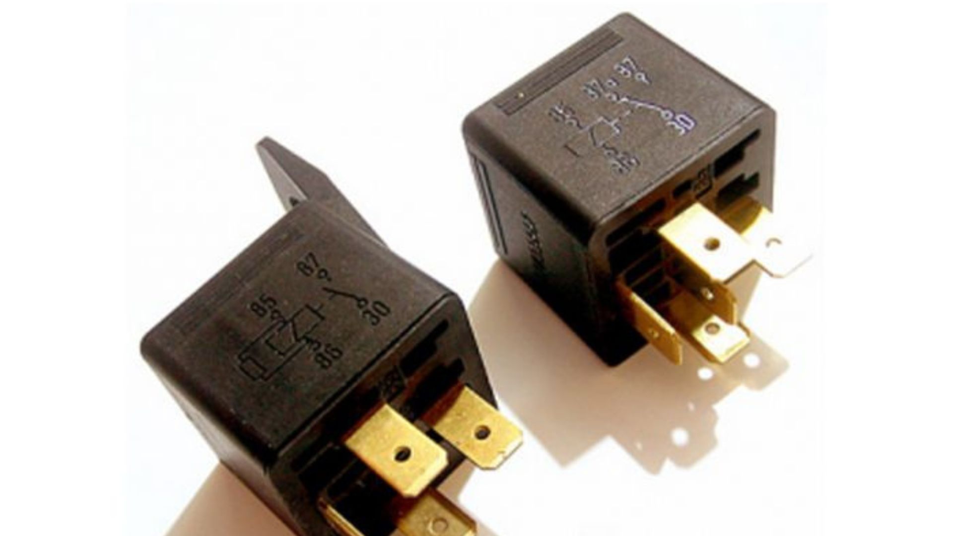 Mengenal Relay Klakson Mobil Proses Kerja, Jenis dan Perawatan