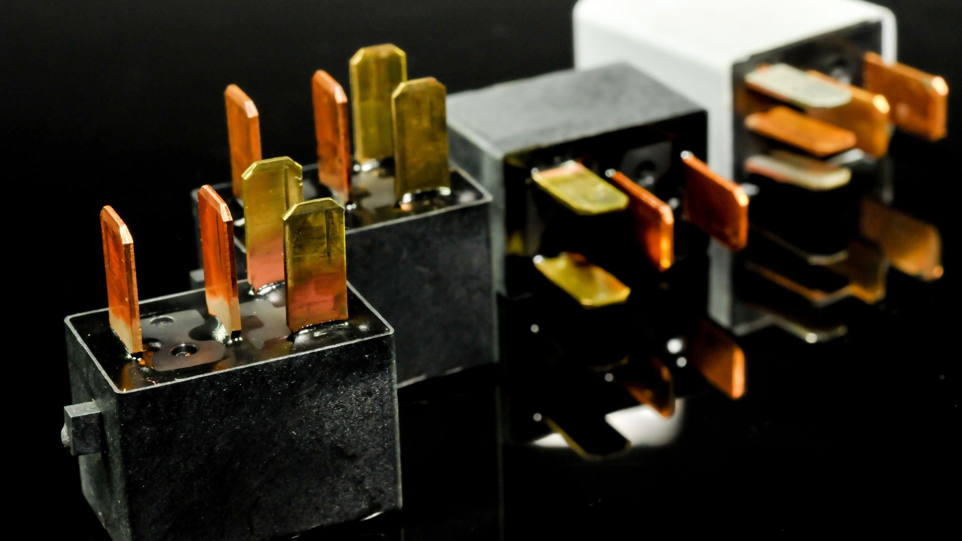 Mengenal Relay Klakson Mobil Proses Kerja, Jenis dan Perawatan