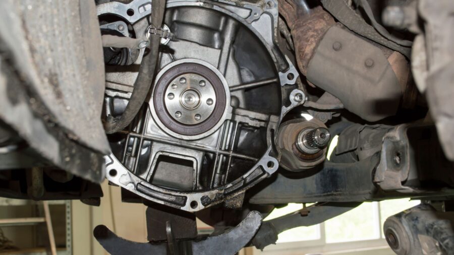 Seal Crankshaft Bocor? Ketahui Penyebab, Dampak dan Solusinya