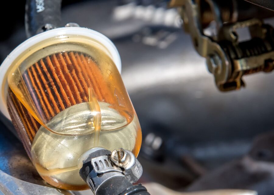 filter bahan bakar mobil