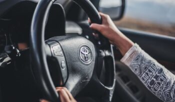 sistem kemudi mobil