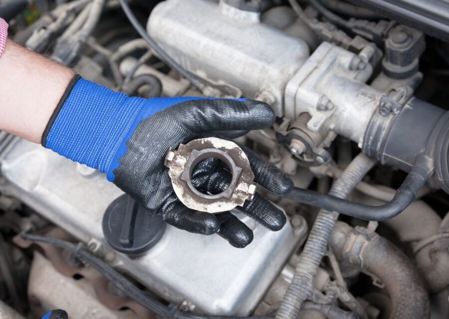 release bearing rusak
